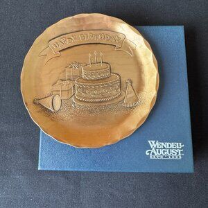 NWOT Wendell August Forge Handmade Bronze "Happy Birthday" 4.5" Coaster